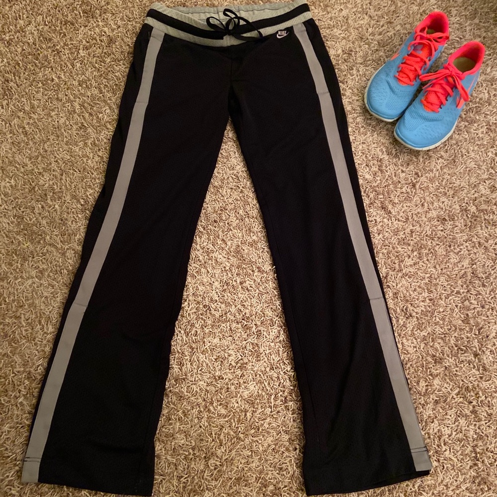 NIKE women’s jersey pants -drawstring waist
